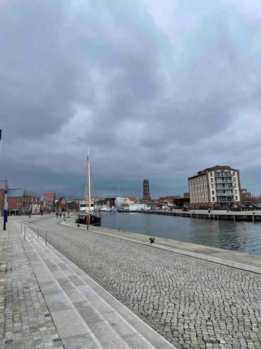 Dock 07 - Modernes 4 Sterne-Ferienapartment Direkt Am Hafen Wißmar Exterior foto