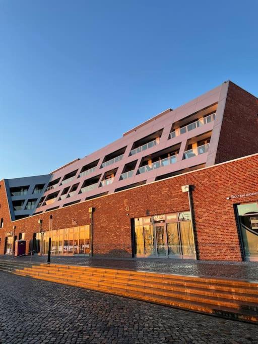 Dock 07 - Modernes 4 Sterne-Ferienapartment Direkt Am Hafen Wißmar Exterior foto